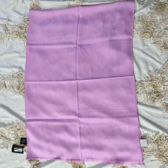 GUCCI GG Guccissima Rose Pink Wool Silk Blend Wrap Monogram Shawl Scarf - Picture 8 of 13